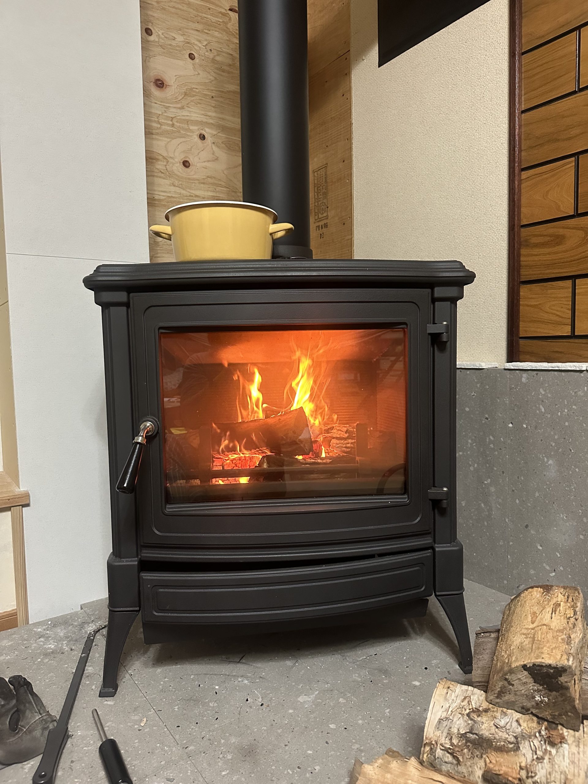 まてな生活〜薪ストーブ生活の効能〜